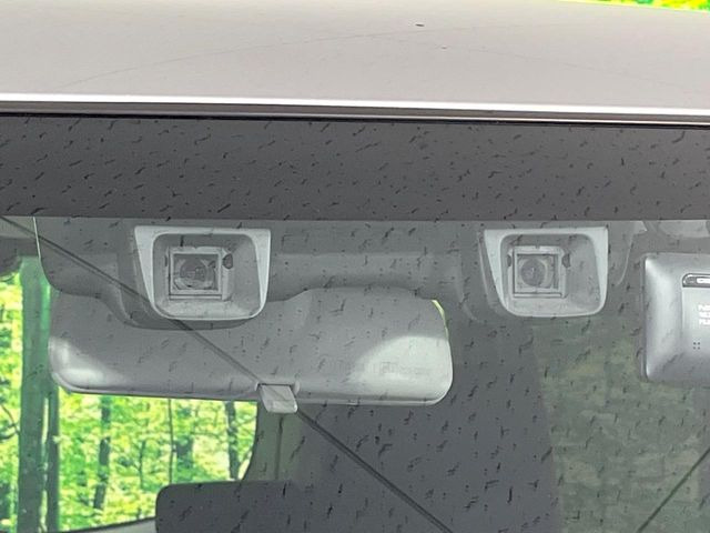 �y�X�Y�L �Z�[�t�e�B�T�|�[�g�z���s���ɑO���̎ԗ�����F�����A�Փ˂������Ȏ��͌x��ƃu���[�L�ŏՓˉ���Ɣ�Q�y�����A�V�X�g�B�����S�Ƀh���C�u�����y���݂��������܂��B