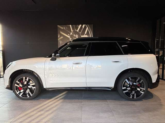 ミニカントリーマンジョン クーパー ワークス ALL4 DCT 4WD