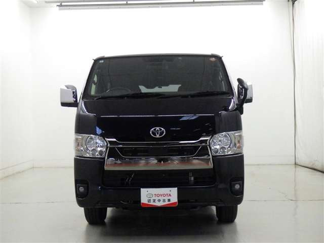 ハイエースバン