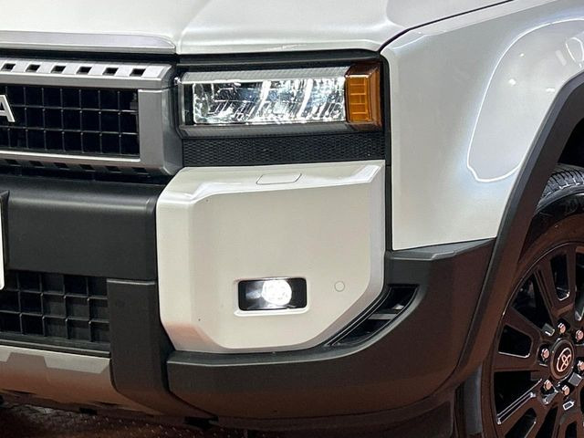 �yLED�w�b�h���C�g�z���V����ԑ��s�����ǍD�Ȏ��E���m�ۂ����S���ĉ^�]�ł��鍂�P�xLED�w�b�h���C�g�𑕔�!�_�����x�������A����d�͂��}�����Ă��܂��B