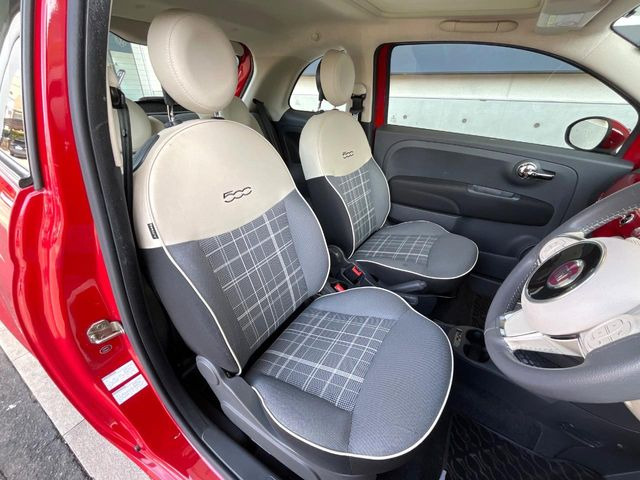 ���O��:�������Ƃ����h���C�o�[�X�y�[�X�ŁA�����Ԃ̉^�]�ł����K�ɂ��߂������������܂��B