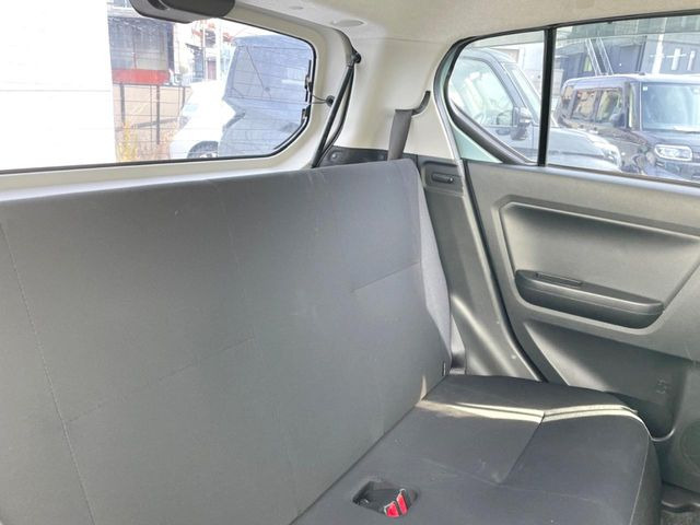 �L�X�Ƃ���2��ڃV�[�g�͋��Z���������A���S�n�����K!�F�B��Ƒ��Ƃ̂��o�����ɂ҂�����ł��B�x�r�[�V�[�g��`���C���h�V�[�g�g�p�������K�ɂ��߂�������������\���ȋ�Ԃ��m�ۂ��Ă��܂��B