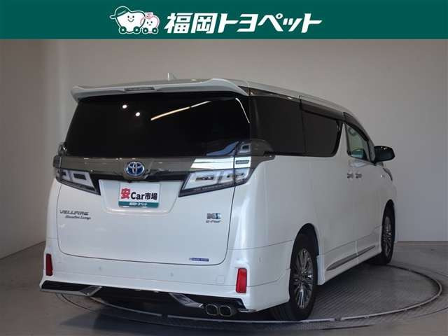 ヴェルファイアハイブリッド 2.5 エグゼクティブ ラウンジ E-Four 4WD