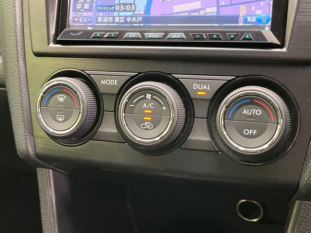 �y���E�Ɨ��^�t���I�[�g�G�A�R���z�^�]�ȂƏ���Ȃł��ꂼ�ꂨ�D�݂̉��x�ɐݒ�\�B����҂ɂ��z�������A���K�ȋ󒲂����͂��v���܂��B