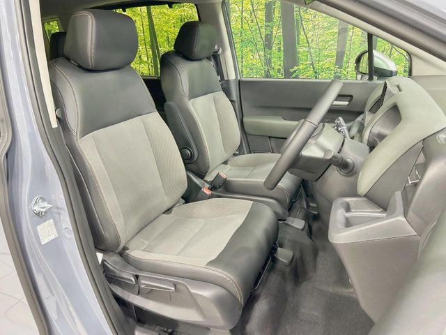 �y�n�[�t���U�[�V�[�g�z�������ƍ���S�n�𗼗������l�C�̃V�[�g���w�ʁE���ʂ̃t�@�u���b�N�f�ނ́A�ʋC���̗ǂ��⊊��ɂ����ɗD��Ă��܂��B�C���╞���ɍ��E���ꂸ���K�ɂ���肢�������܂��B