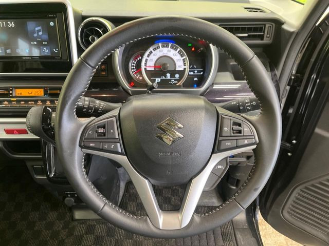 �y�X�Y�L �Z�[�t�e�B�T�|�[�g�z���s���ɑO���̎ԗ�����F�����A�Փ˂������Ȏ��͌x��ƃu���[�L�ŏՓˉ���Ɣ�Q�y�����A�V�X�g�B�����S�Ƀh���C�u�����y���݂��������܂��B