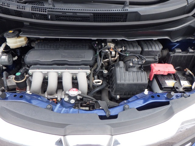 フリード1.5 G プレミアムエディション