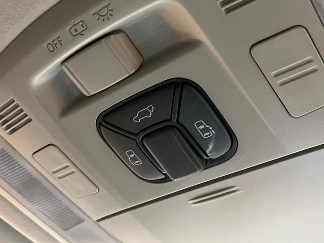 �y�����p���[�X���C�h�h�A�z�X�}�[�g�L�[��^�]�Ȃ̃X�C�b�`�Ō�ȗ����X���C�h�h�A�̊J���\���d��������͂����ăh�A���J����K�v�������A�����Ȃ��q�l�ł��ȒP�ɊJ���߂ł����K�ł���