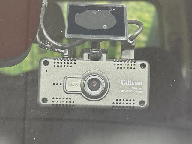 �y�h���C�u���R�[�_�[�z�h���C�u���R�[�_�[����!���s���͂������A������^�]�⎖�̂ɑ��������ہA�f���ŋL�^���A����̃��X�N�ɔ����܂��B���L�^�pSD�J�[�h�͂��q�l�����g�ł��������������K�v������܂��B