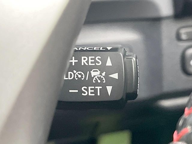 �y���[�_�[�N���[�Y�R���g���[���z�������H�ł̒��������s���y��!!�����ő��x��ۂN���[�Y�R���g���[�����A�Փˌy���V�X�e���ƘA�g���A�O���̎ԗ������m���ĎԊԂ�ۂ悤�ɑ��x���߂��Ă���܂�!!