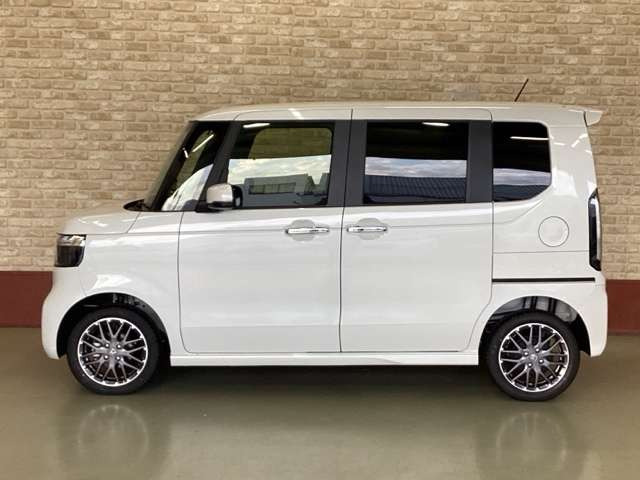 N-BOXカスタムターボ 4WD