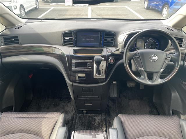 エルグランド2.5 250ハイウェイスター アーバンクロム