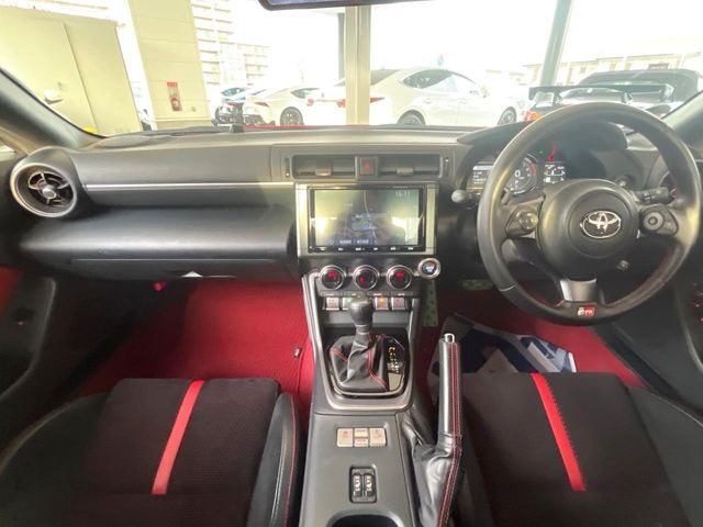 �O���[�v���݌ɐ���30,000��!!�S���̌n��X���烁�[�J�[�E�Ԏ��킸���Љ�o����̂ŁA���Ȃ��Ƀs�b�^���̂��Ԃ�������͂��ł���܂��͂��₢���킹��������