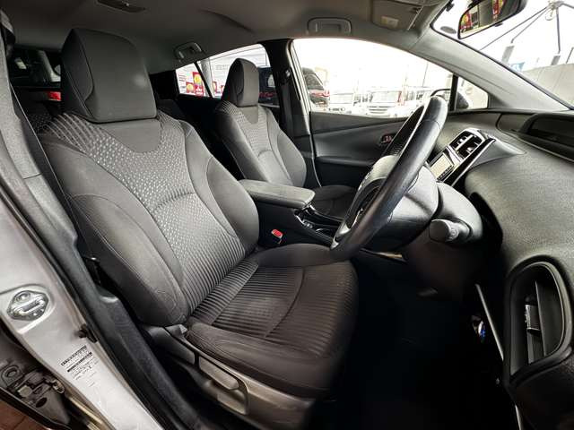 ���J�[�i�r�A�A���~�z�C�[���AHID���C�g���̃J�[�p�i��������舵���Ă��܂�������]������΂��Ђ����k����������