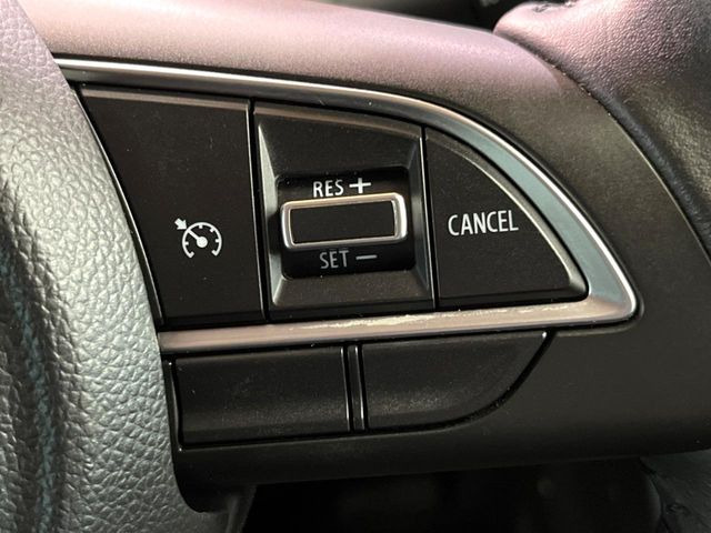 �y�N���[�Y�R���g���[���z�������H�����N���N���s�B�A�N�Z���𗣂��Ă���葬�x�ő��s���ł��A�������^�]���̕��S���y��!�����E�������ȒP�ȃX�C�b�`����Œ����ł��܂��B