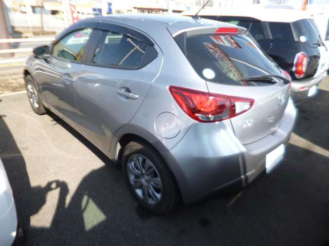 デミオ1.3 13S 4WD