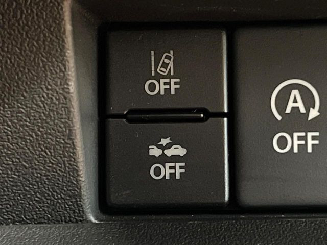 �y�X�Y�L �Z�[�t�e�B�T�|�[�g�z���s���ɑO���̎ԗ�����F�����A�Փ˂������Ȏ��͌x��ƃu���[�L�ŏՓˉ���Ɣ�Q�y�����A�V�X�g�B�����S�Ƀh���C�u�����y���݂��������܂��B