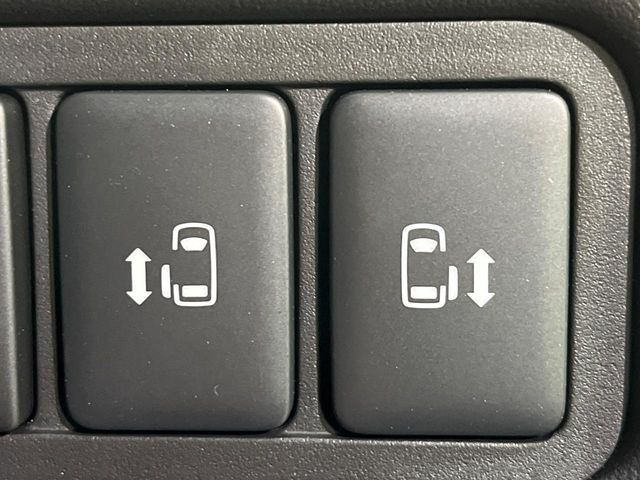 �y�����p���[�X���C�h�h�A�z�X�}�[�g�L�[��^�]�Ȃ̃X�C�b�`�Ō�ȗ����X���C�h�h�A�̊J���\���d��������͂����ăh�A���J����K�v�������A�����Ȃ��q�l�ł��ȒP�ɊJ���߂ł����K�ł���