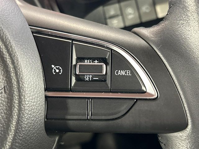 �y�N���[�Y�R���g���[���z�������H�����N���N���s�B�A�N�Z���𗣂��Ă���葬�x�ő��s���ł��A�������^�]���̕��S���y��!�����E�������ȒP�ȃX�C�b�`����Œ����ł��܂��B