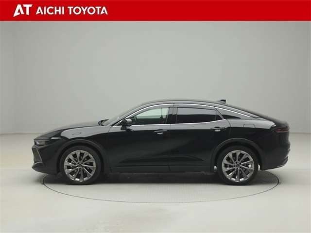 クラウンクロスオーバー2.5 G アドバンスト レザー パッケージ E-Four 4WD