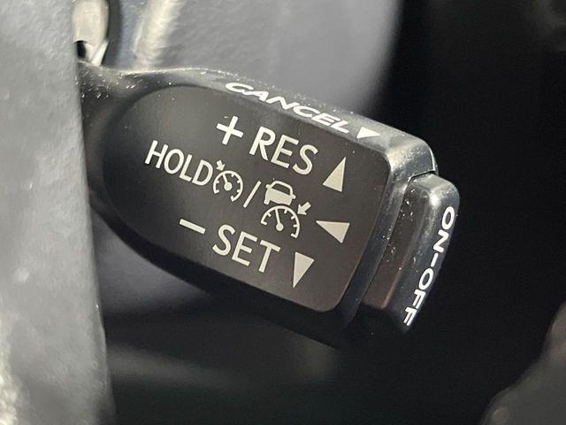 �y���[�_�[�N���[�Y�R���g���[���z�������H�ł̒��������s���y��!!�����ő��x��ۂN���[�Y�R���g���[�����A�Փˌy���V�X�e���ƘA�g���A�O���̎ԗ������m���ĎԊԂ�ۂ悤�ɑ��x���߂��Ă���܂�!!