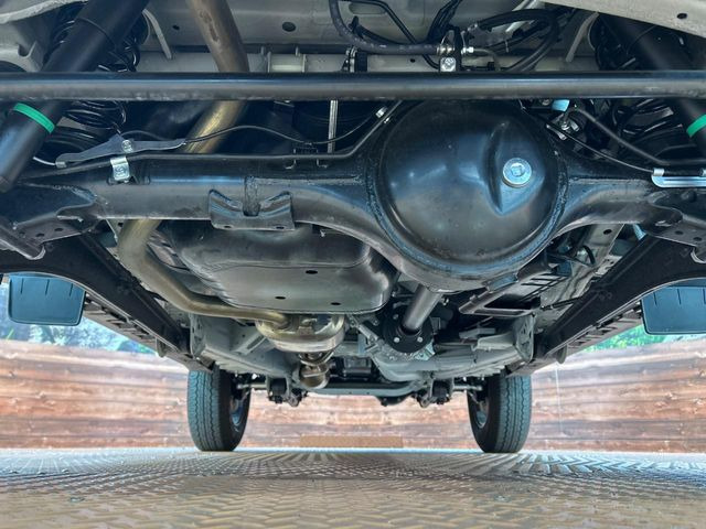 ����肪���ꂢ�Ȃ����ɁA�h�K���H�̎{�H���I�X�X���B�~��n��͂������A���ݕ��ɂ��Z���̕���A��Ń}�����E�E�B���^�[�X�|�[�c���������ɂ��D�]���������Ă���܂��B