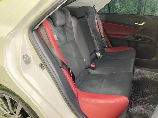 �㕔���Ȃ��C�ɂȂ�悤�ȃL�Y�E�����ւ��蓙�A�傫�ȃ_���[�W�͂Ȃ��A�ǍD�ȏ�Ԃł��B