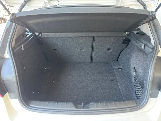 ���g�����N���[��:����L������e�X�y�[�X!���ꂾ���̍L��������΂��������⃌�W���[�Ȃǂɂ��œK�ł�!�g�p�������Ȃ����ꂢ�ȏ�Ԃ��ێ����Ă���܂��B