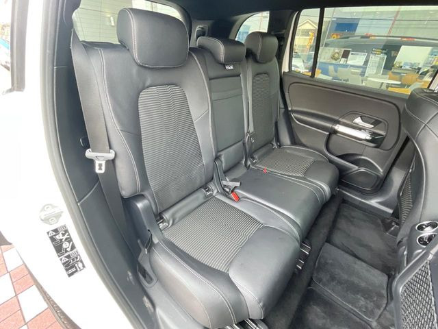 ���㕔���Ȃ��C�ɂȂ�悤�ȃL�Y�E�����ւ��蓙�A�傫�ȃ_���[�W�͂Ȃ��A�ǍD�ȏ�Ԃł��B