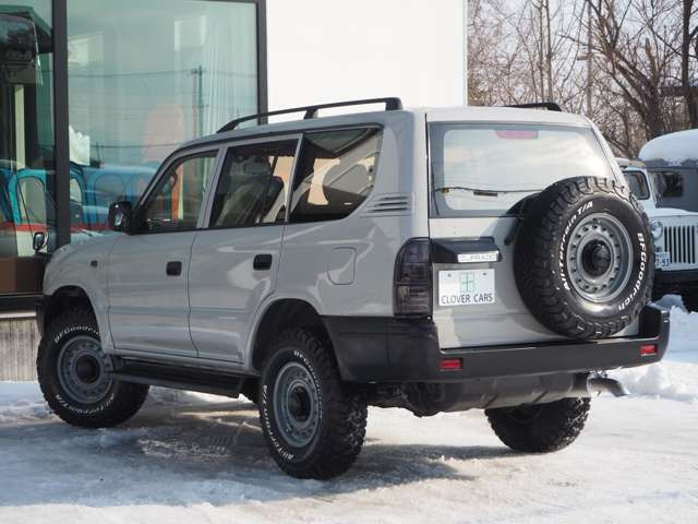 �ЊO�̃I�v�V�����AHDD�i�r��ETC�A�G�A����18�C���`AW�Ȃǂ̃I�v�V���������p�Ӓv���܂�!���Ȃ������̈�������`�������Ē����܂���