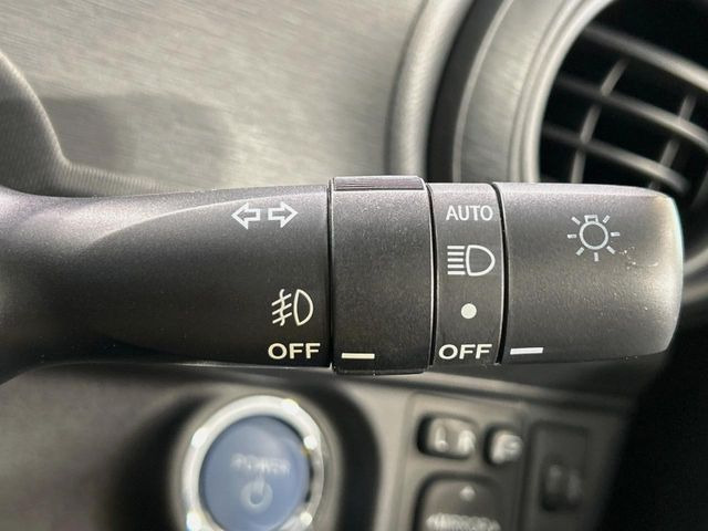 �y�I�[�g���C�g�z����̖��邳�ɉ����Ď����Ńw�b�h���C�g�̓_���E�������ł���@�\�ł�!���C�g�̕t���Y��E�����Y��Ȃǂ������Ȃ�A�J�̓���[���̑��s�����S!�g���l���ʉߎ����֗��ł��ˁ�