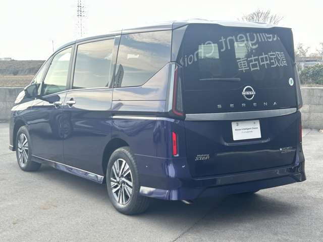 セレナ1.4 e-4ORCE ハイウェイスターV 4WD