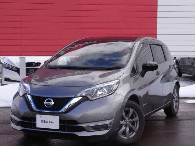 ノート1.2 e-POWER X ブラックアロー