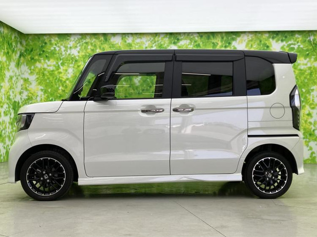 N-BOXカスタムL ターボ 4WD