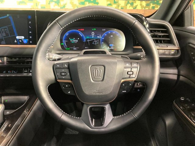 �y�����v�����X�e�A�����O�z�㎿�Ȋv���g�p���邱�ƂŁA��ɂ����������݂ƂĂ��^�]���₷���n���h���ł���