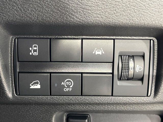 �y�p���[�X���C�h�h�A�z�X�}�[�g�L�[��^�]�Ȃ̃X�C�b�`�ŃX���C�h�h�A�̊J���\���d��������͂����ăh�A���J����K�v�������A���������q�l�ł��A�d���ו��������Ă��鎞�����N�ɊJ���߂ł��܂���