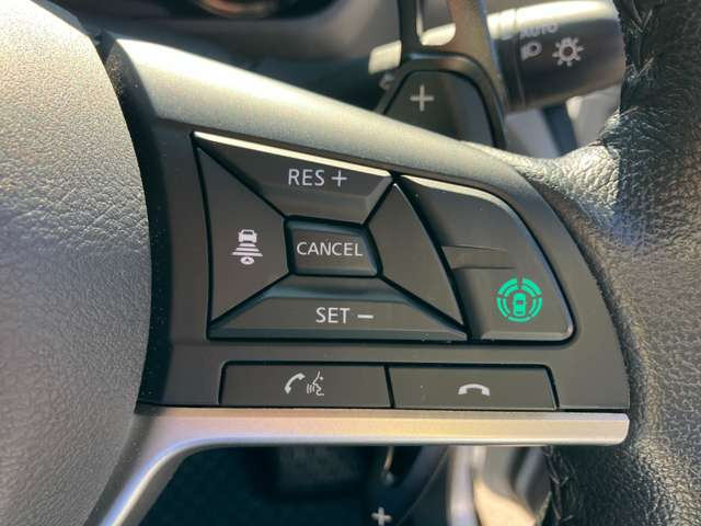 ★運転支援システム『マイパイロット』★高速道路や自動車専用道路での単一車線の走行時にアクセル・ブレーキ・ステアリング操作を支援してくれます!