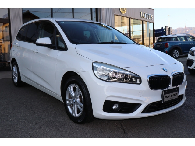 2シリーズグランツアラー218i