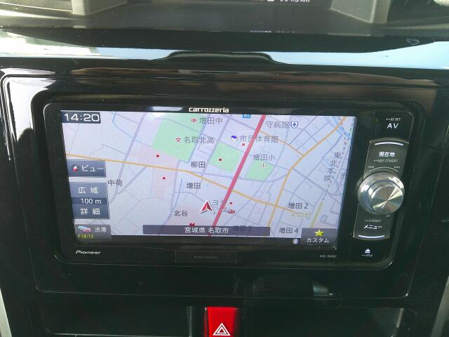 �������[�i�r�����ŁA�m��Ȃ��ꏊ�������Ƃ����ԂɌ����􂿂���Ƃ������o�����◷�s������Ńo�b�`���ł���