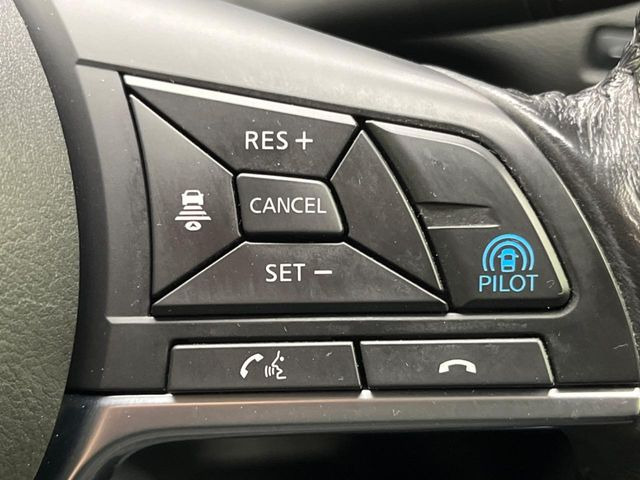 �y�v���p�C���b�g�z�������H�ł̒��������s���y��!!�a�؎��Ə��񑖍s�̃V�[���ŁA�A�N�Z���E�u���[�L�E�X�e�A�����O�������Ő��䂵�A�������^�]�̕��S���y�����Ă���܂���