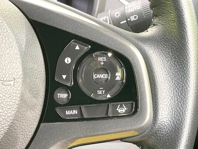 �y�A�_�v�e�B�u�N���[�Y�R���g���[���z�������H�ł̒��������s���y��!!�����ő��x��ۂN���[�Y�R���g���[�����A�Փˌy���V�X�e���ƘA�g���A�O���̎ԗ������m���ĎԊԂ�ۂ悤�ɑ��x���߂��Ă���܂�!!