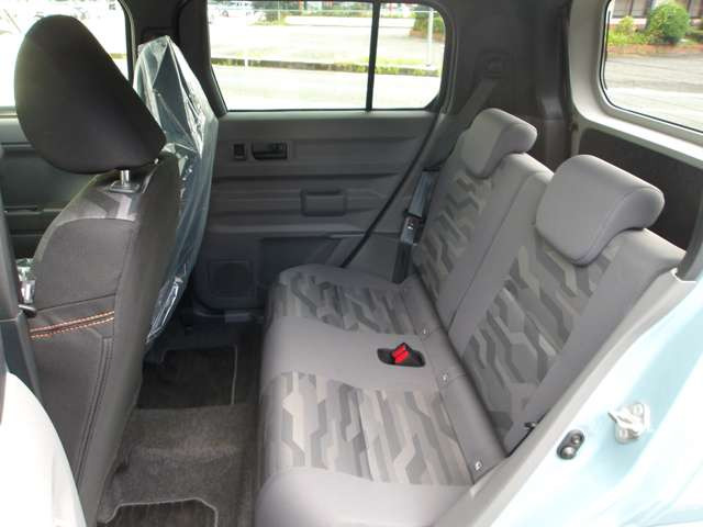 <�A�N�Z�X>����Ɂu�G�l�I�X�v����������A�߂��Ă����E��!�uau�v�̑Ζ�!�u�����فv�̎�O!