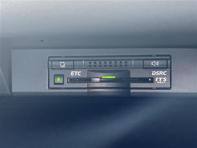 NX300h Fスポーツ