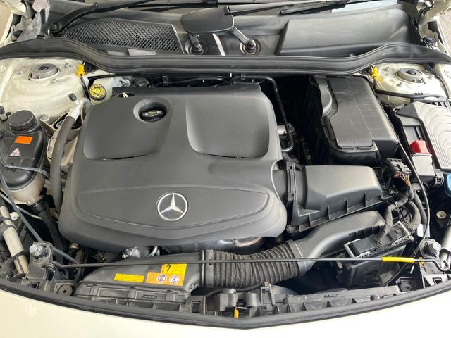 �����X�ł́A�e���[�J�[�̐�p�f�f�e�X�^�[�𓱓��B���Ǝ��i�����e�N�j�J���X�^�b�t���풓���Ă���܂��̂ŁA������̍ۂɂ����S���Ă����p���������܂��B