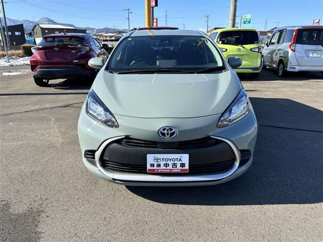 アクア1.5 G E-Four 4WD