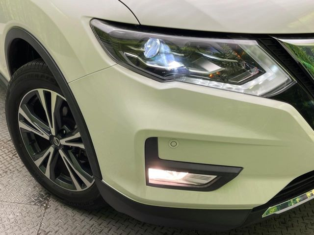 �yLED�w�b�h���C�g�z���V����ԑ��s�����ǍD�Ȏ��E���m�ۂ����S���ĉ^�]�ł��鍂�P�xLED�w�b�h���C�g�𑕔�!�_�����x�������A����d�͂��}�����Ă��܂��B