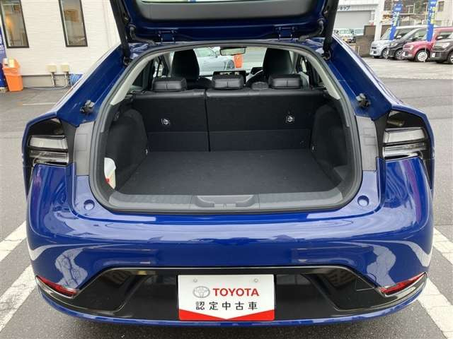 プリウス2.0 プラグインハイブリッド Z