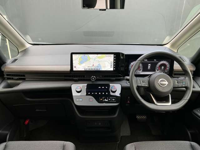 セレナ1.4 e-POWER ハイウェイスターV