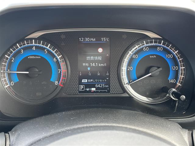 デリカミニT プレミアム 4WD