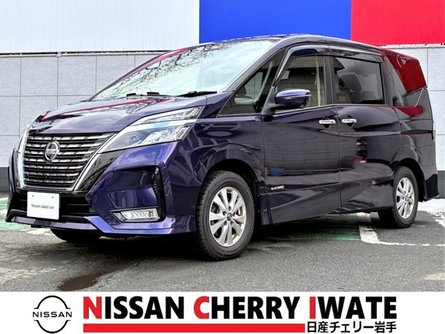 セレナ2.0 ハイウェイスターV 4WD